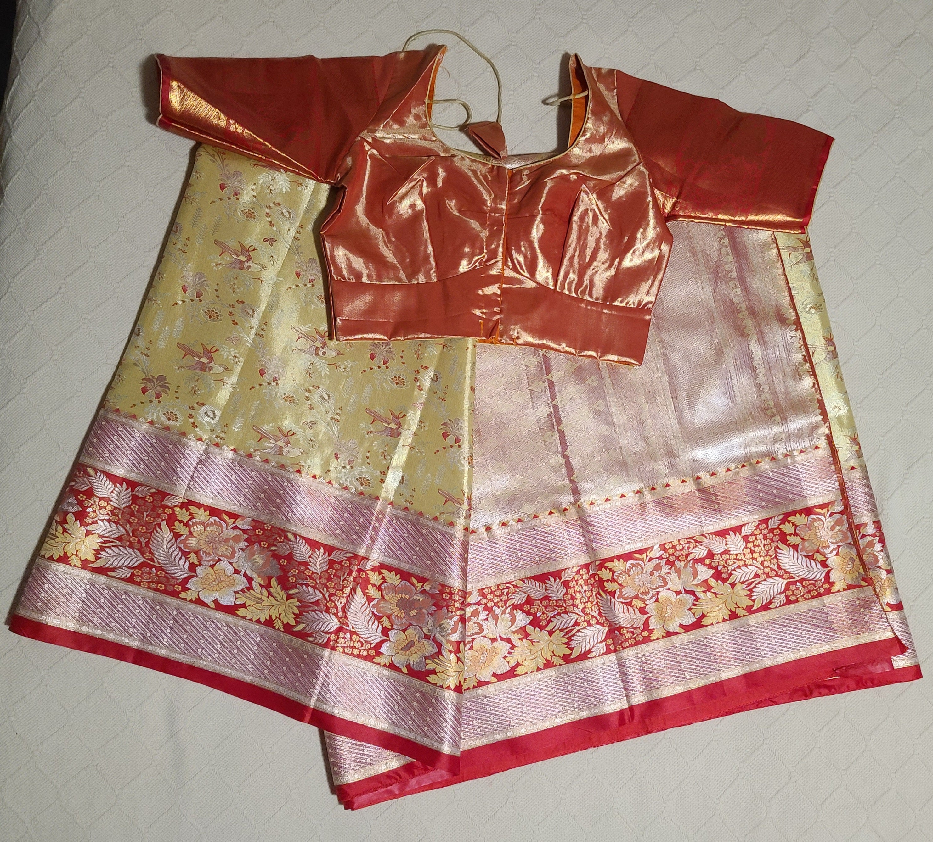 Premium Kanchi Meenaakaari Saree