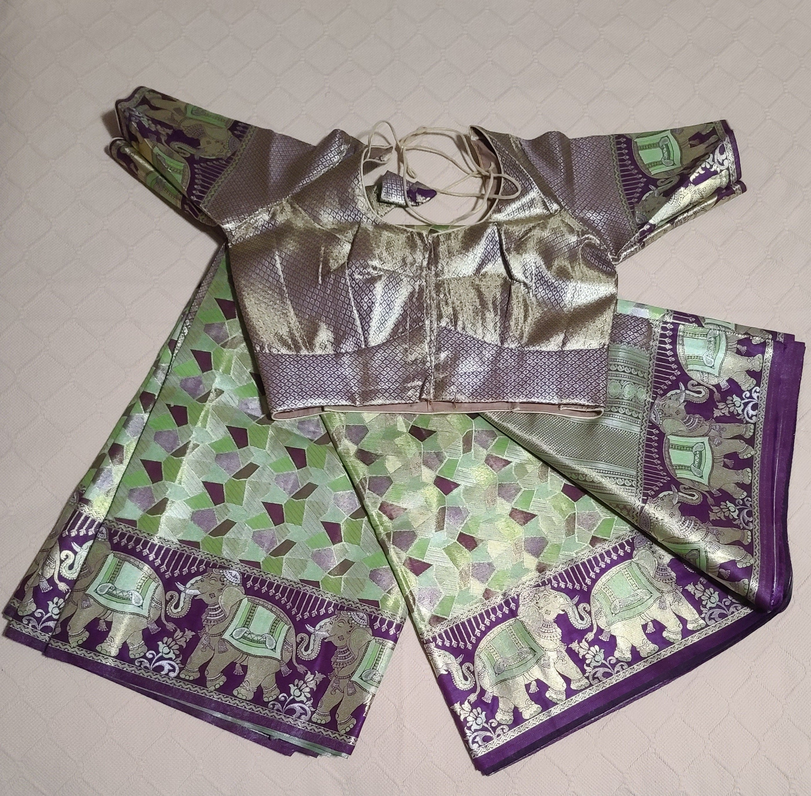 Premium Kanchi Meenaakaari Saree