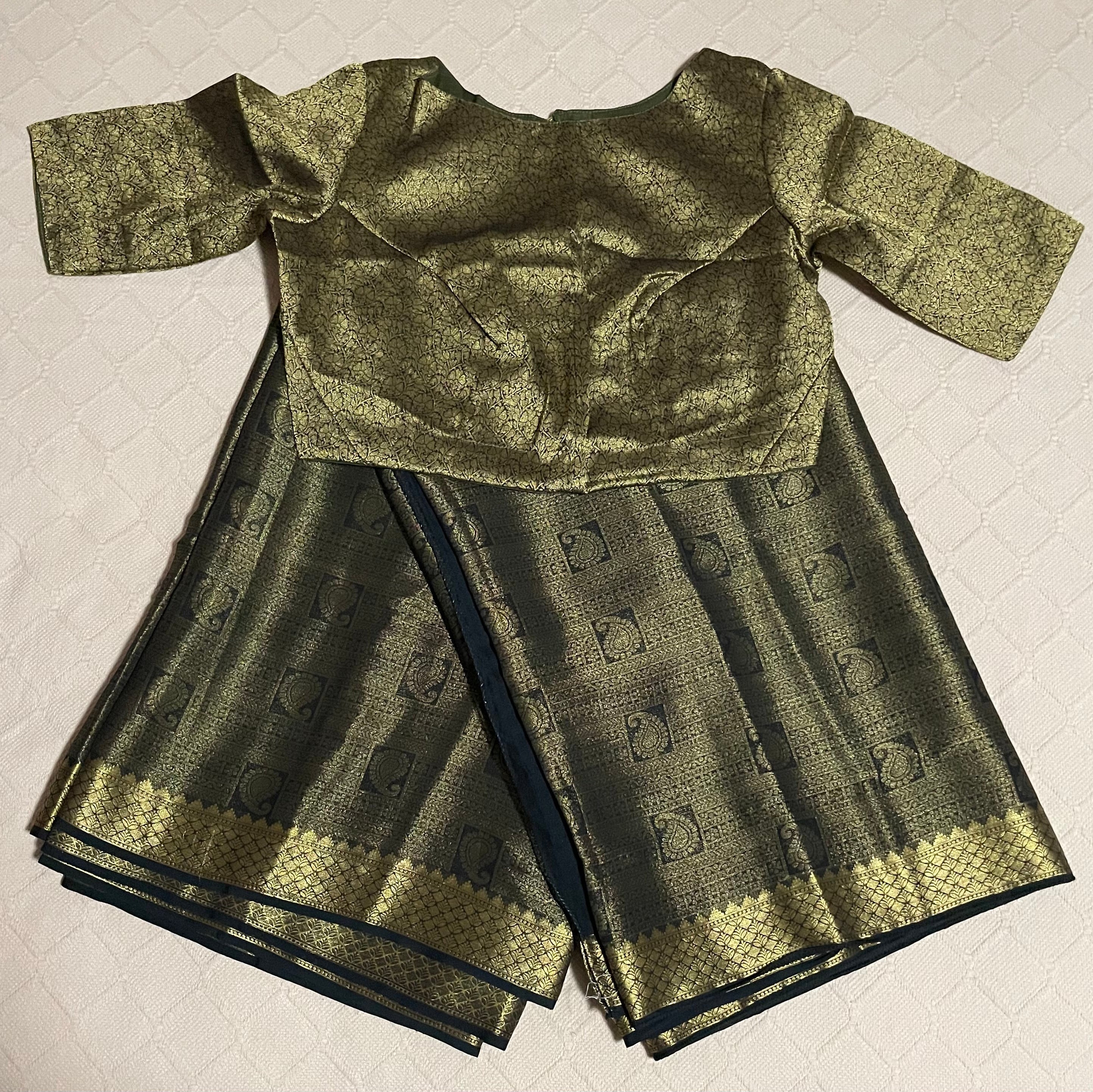 Mysore chiffon georgette Saree in black color with ready to wear blouse